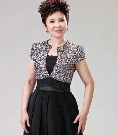 【图】董文华床照疯传 揭秘其被赖昌星包养真相