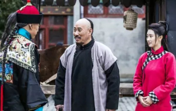 电视剧《天下粮田》的剧情讲了什么？