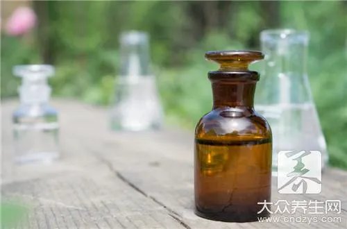 珊瑚癣净哺乳期能用吗