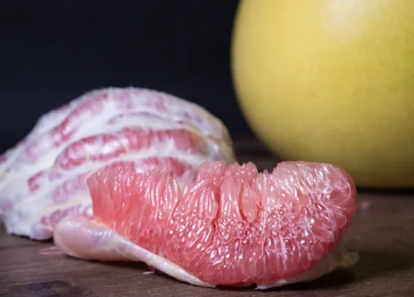 红肉蜜柚和红心蜜柚有什么分别?