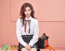 甜美卷发图片_甜美卷发中长发图片