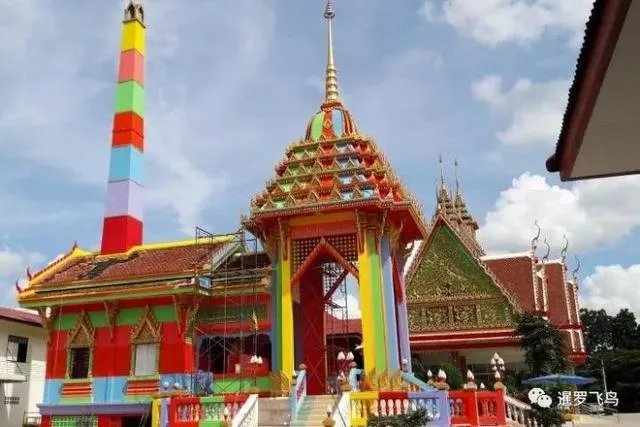 泰国烧尸房也整得跟庙一样，怎样才能区分？