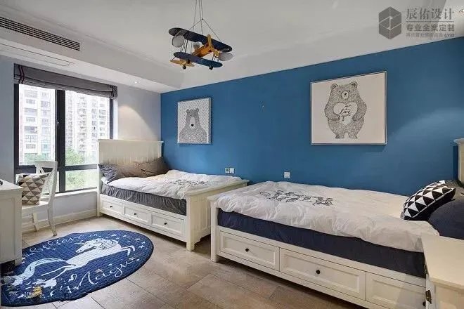 双人床的儿童房相比上下铺，哪个更好？