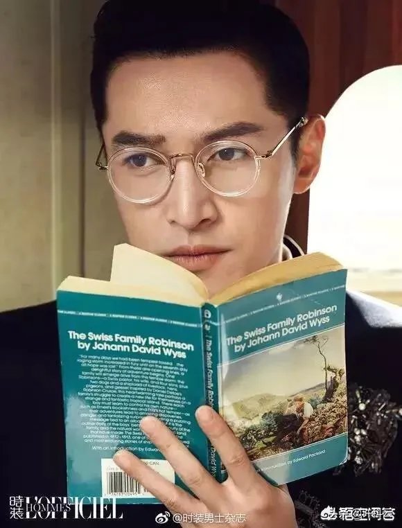 上联:请？下联:鱼虾月中游？