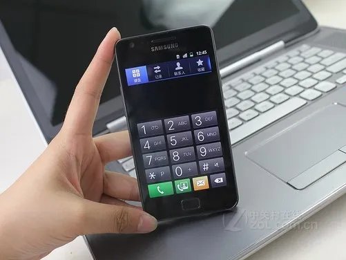 时尚纤薄更便携 不足10毫米智能手机推荐