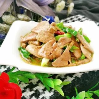 炒猪肝