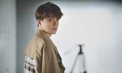 娱乐圈十大灵异事件公开,娱乐圈十大灵异事件是哪些