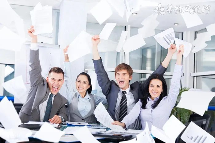 女主和各属相婚配，女属猪的属相婚配表大全 属猪女和什么属相最配