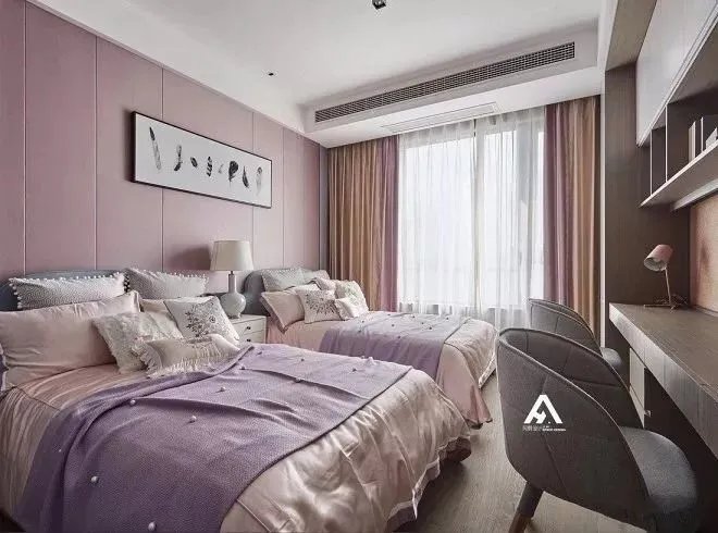 双人床的儿童房相比上下铺，哪个更好？