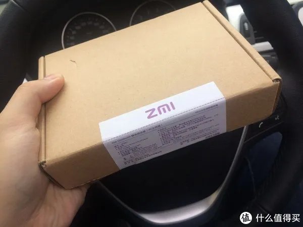 无限流量卡的好朋友 — 紫米 MF885 无线4G路由器