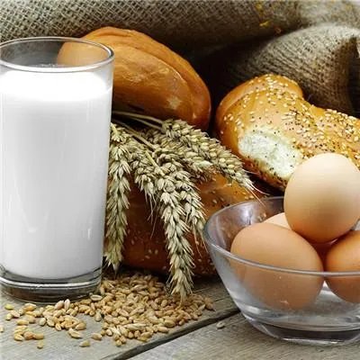 晚上喝牛奶好吗