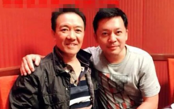 何政军共几任妻子 何政军妻子的图片