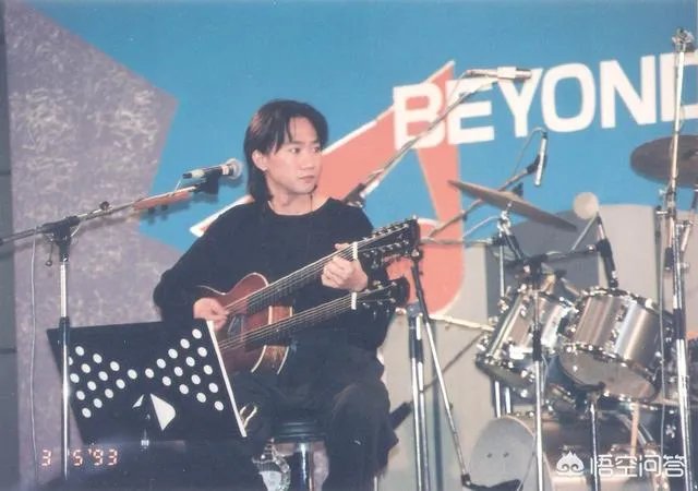 如何评价许冠杰？