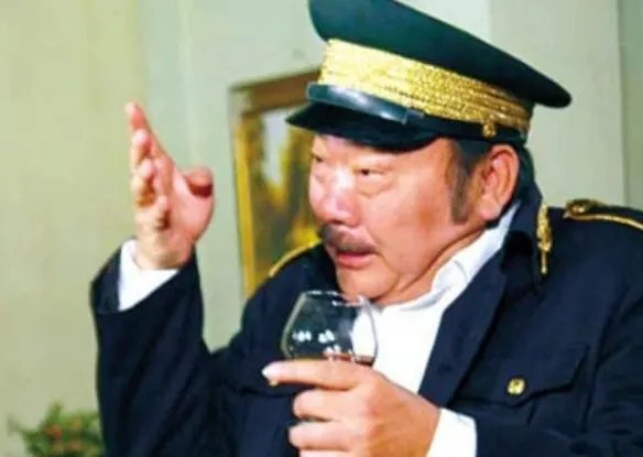 《外来媳妇本地郎》苏伯演员卢海潮去世 享年77岁！