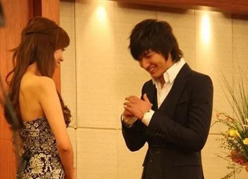 李敏镐与林志玲互相夸赞对方 李敏镐赞林志玲是最美女神