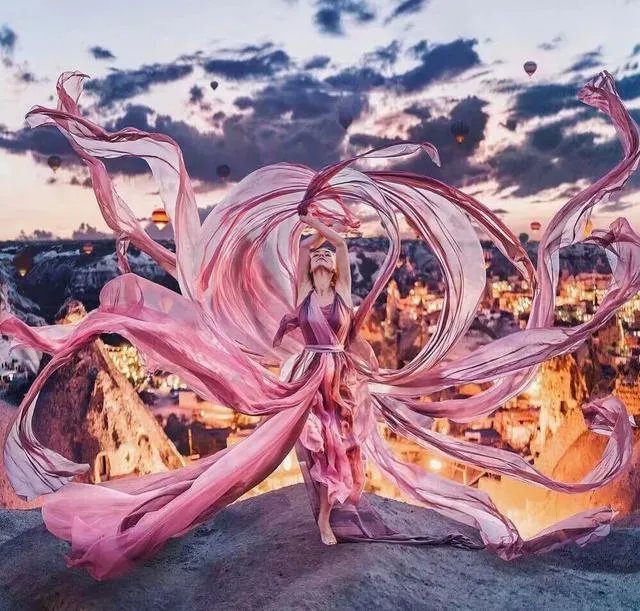 求推荐一些可爱的QQ头像？