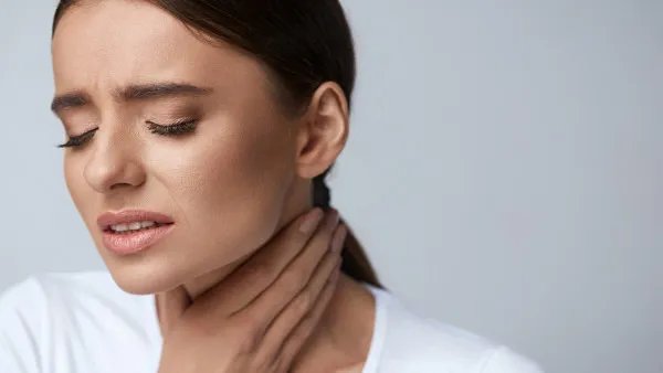 喉咙疼痛一咽口水就疼是怎么回事