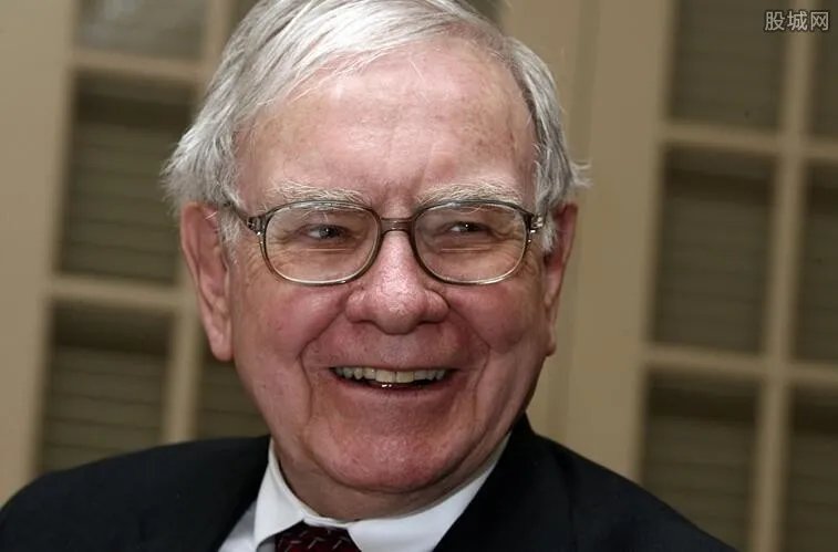 巴菲特午餐457万 成交价创出历史新高