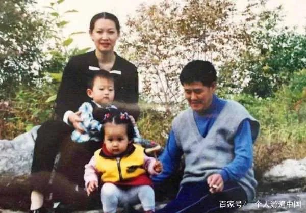 赵本山的原配葛淑珍是个什么样的人，现在过得好吗？