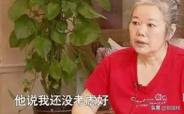 47岁女房东急得一夜白头，居然是被最信任的人出卖，怎么回事？