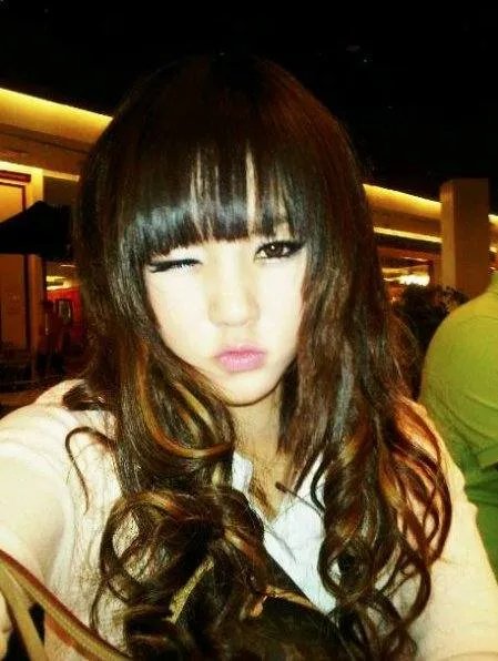 白象电影女主角图片