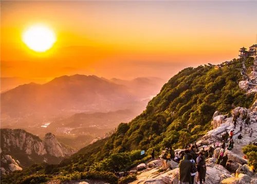 泰山山顶住宿 泰山有哪些景点
