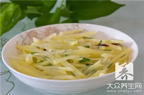 ​酸辣土豆丝是哪个地方的菜   