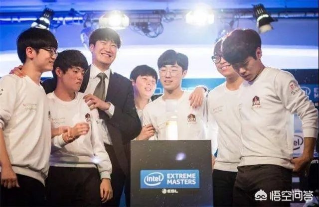 IG新教练“物理属性”曝光，身高193的跆拳道高手，面相“是个狠人”，他能管好IG吗？