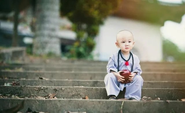 求推荐一些可爱的QQ头像？