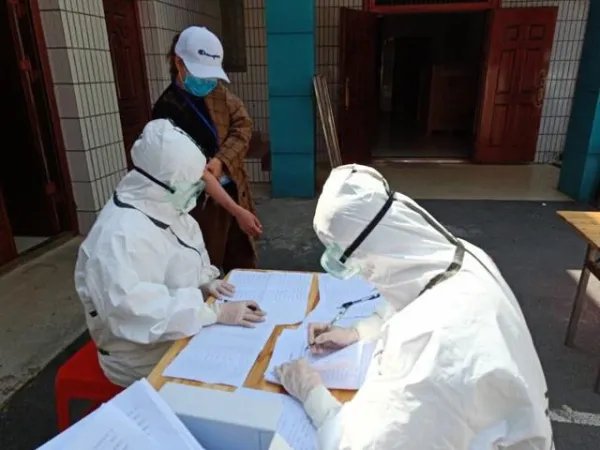 河南有4名阳性人员隐瞒流调被立案侦查，他们的行为触犯了什么法律？