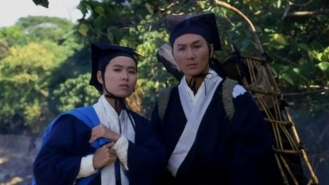 如何评价许冠杰？