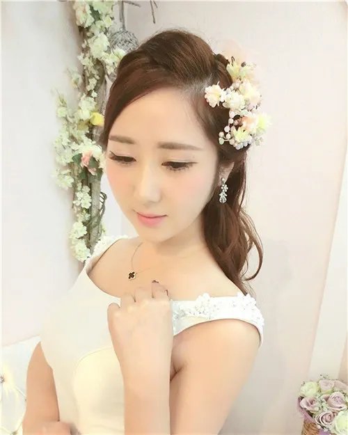 时尚新娘发型哪种好看 最适合结婚当天的发型