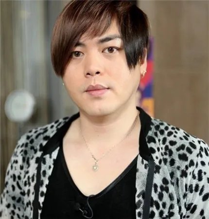 文熙俊简美妍13年后同台 昔日绯闻男女形同陌路