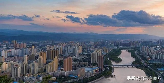 重庆房价现在走势如何，可以入手不？