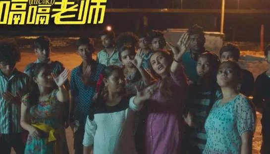 《嗝嗝老师》剧情主要讲了什么？老师得的是什么病