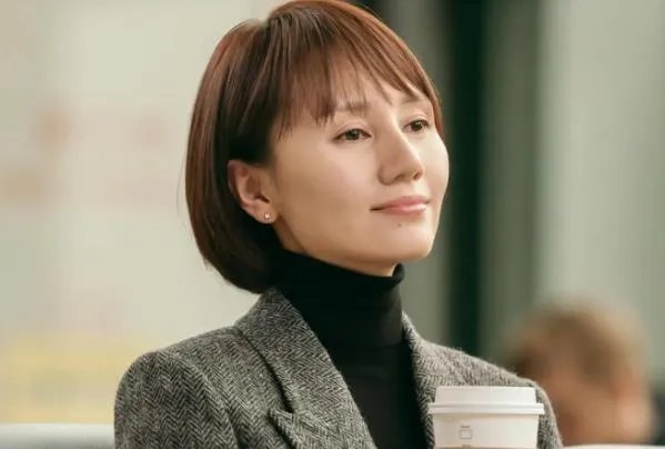 袁泉老公到底叫什么,袁泉现在有多大年龄