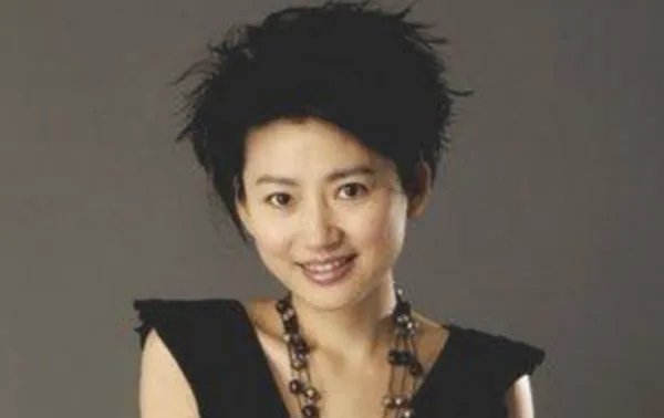 王小丫老公是谁?