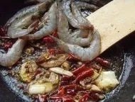葱烧大虾的做法