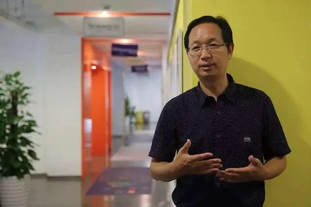 《最强大脑》脑王争霸赛，你更看好谁？