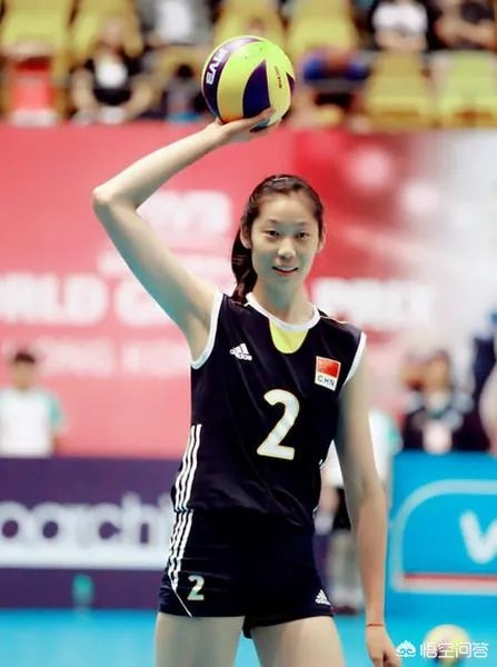 中国女排和意大利的生死战中,朱婷和埃格努将是决定走势的核心,两人技术上有何不同?