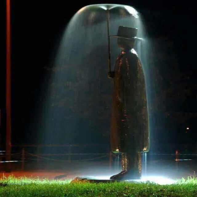 求推荐一些可爱的QQ头像？