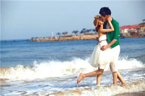 南京拍婚纱照攻略有哪些 南京婚纱照价格一览表