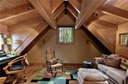 阁楼是什么意思