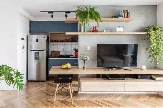 客厅别纠结，找准自己的风格，怎么装都好看！