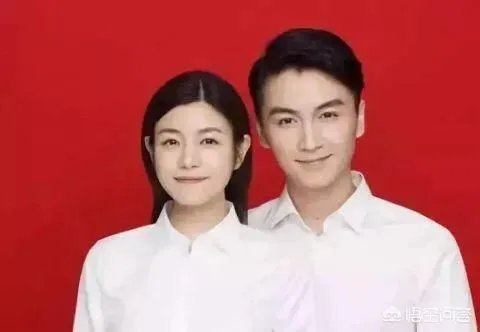 你认为哪些明星的结婚登记照有夫妻相？