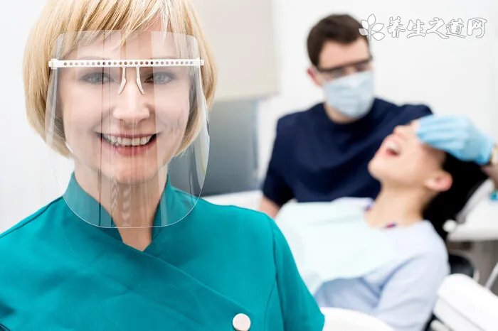 腊肠狗怎么看年龄