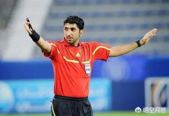 恒大新外援布朗宁仍在归化当中，若他中途变为中国人参加亚冠，是否会遭到亚足联的处罚？对此你怎么看？