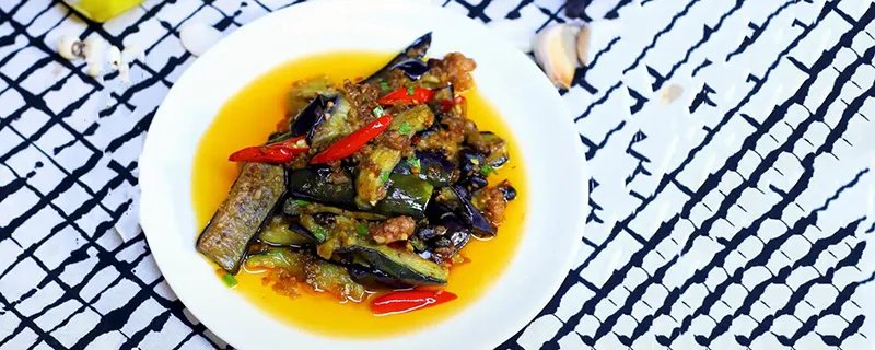 红烧茄子的简单做法 怎么做红烧茄子