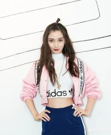 哪种时尚运动装比较流行？