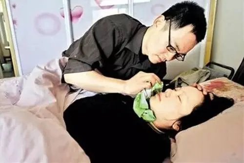 叔叔，请把我埋的浅一点，要不然明天妈妈找不到我了…